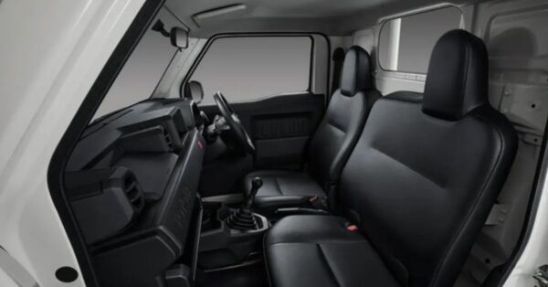 Nova picapinha da Toyota tem cara de Bandeirante, motor 2.7 turbo e pode custar menos da metade de uma Hilux. Será o novo hit rural?