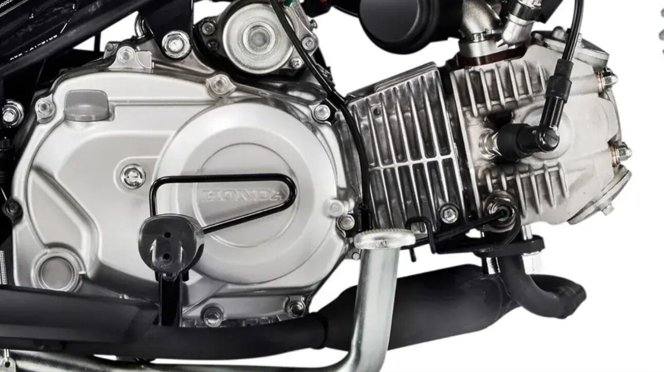 Honda Pop 110i ES 2025 sorprende con motor renovado, consumo de hasta 49 km/l y precio accesible, pudiendo desafiar a la líder CG 160 en Brasil.