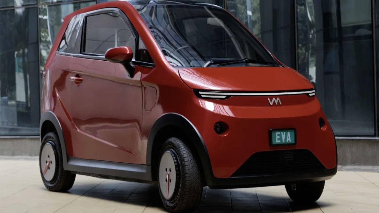 Aunque su valor en India es muy accesible, la importación a Brasil haría que el coche fuera significativamente más caro debido a los altos impuestos. Imagem: Vayve Mobility