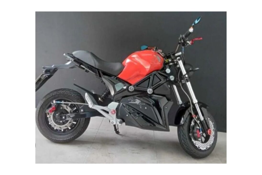 Moto eléctrica ZX 2021 rueda gastando apenas R$0,02 por km no Brasil