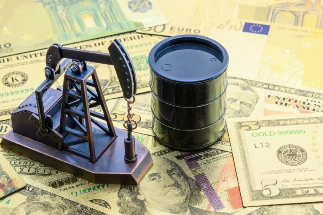 El acuerdo secreto de los años 70 entre los EE. UU. y Arabia Saudita que hizo del dólar la moneda oficial del petróleo y garantizó la hegemonía Americana