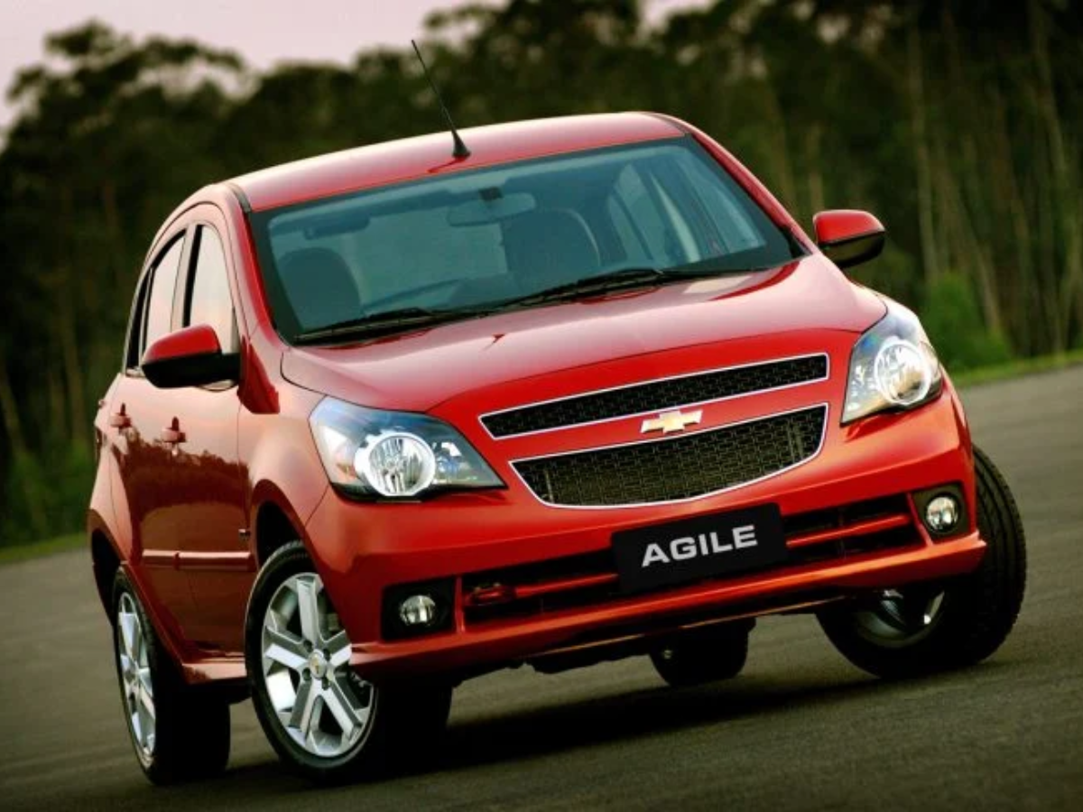 O Chevrolet Agile: como o "carro com farol de Corsa" odiado pelo design virou um usado espaçoso e barato