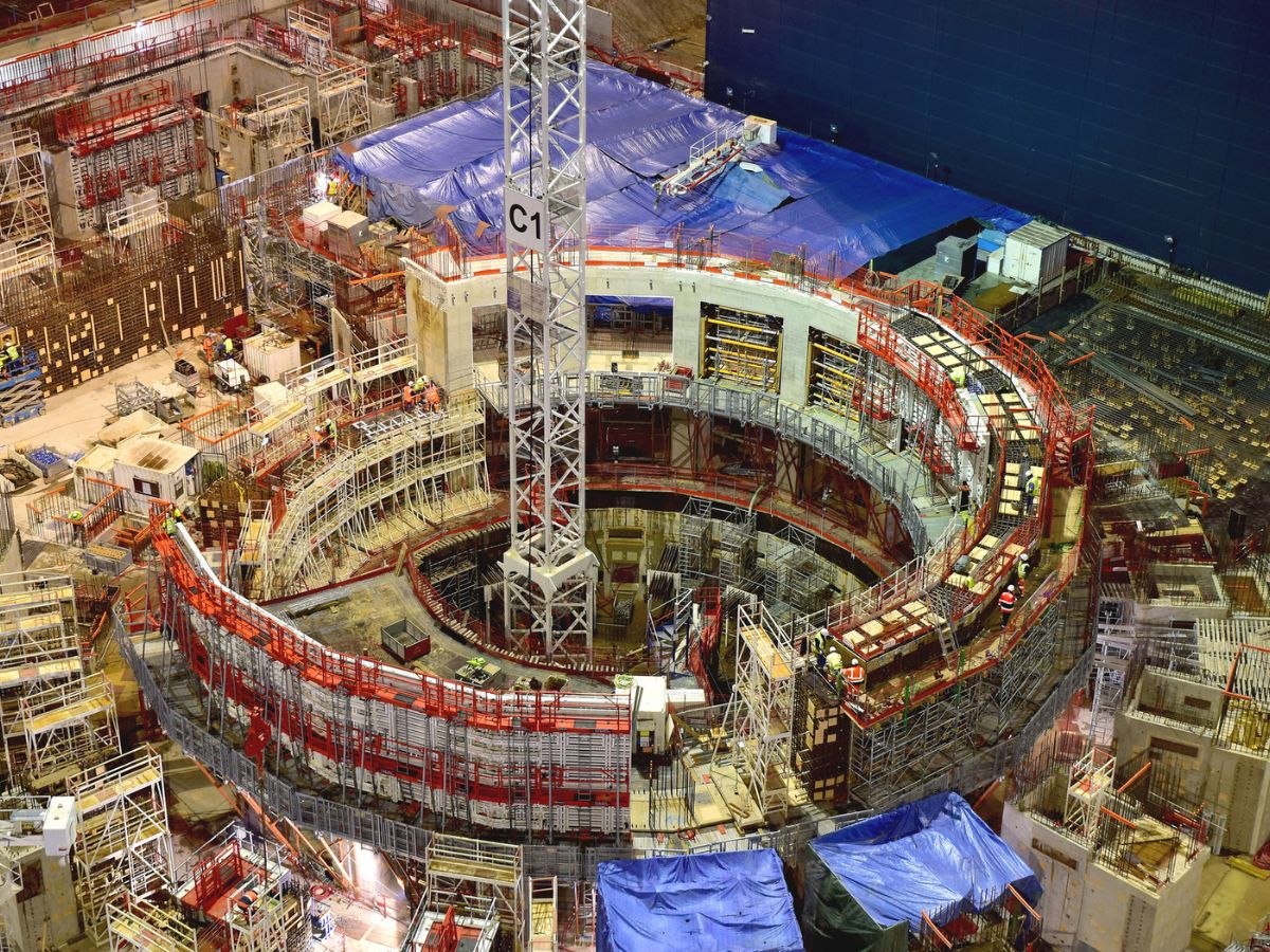 Tokamak: como o coração do reator de fusão usa ímãs 250.000 vezes mais fortes que o da Terra