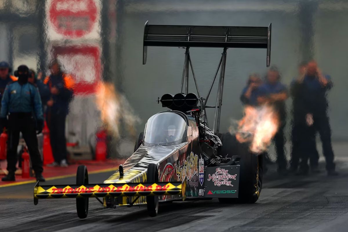 O motor de um dragster de 11.000 cv que se autodestrói em 4 segundos: brutalidade ou engenharia no limite?