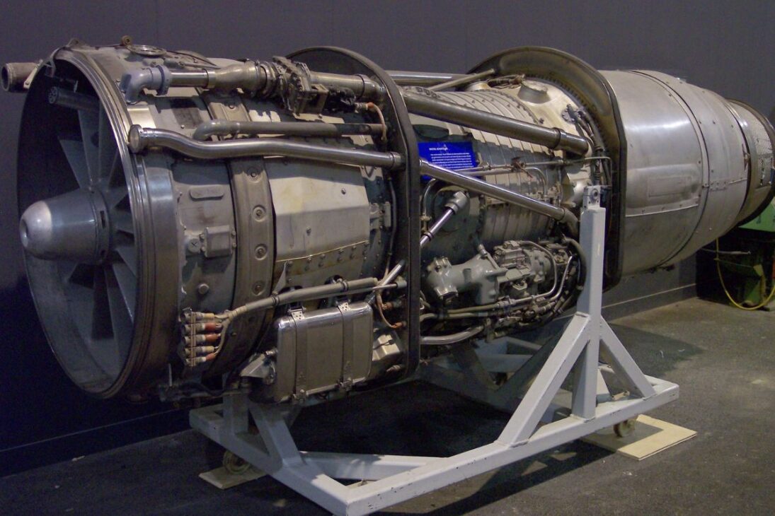 El motor del Concorde, que usaba poscombustores para inyectar combustible directamente en el escape y generar el empuje para superar la barrera del sonido