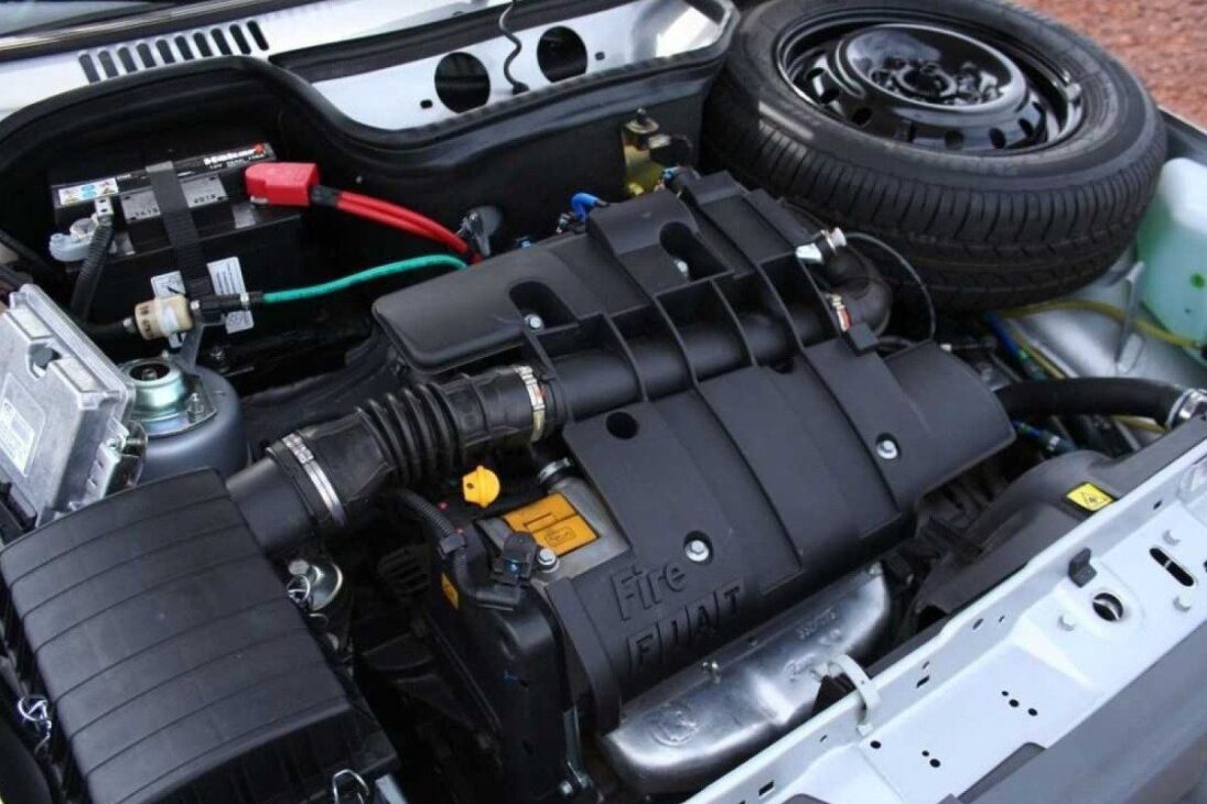 El motor que nació para ser barato Fiat FIRE es un hito en la historia automotriz, especialmente en Brasil. Trasciende su función mecánica para convertirse en un símbolo de confiabilidad y un verdadero facilitador de la movilidad popular. Su trayectoria, desde un concepto innovador de fabricación hasta convertirse en el corazón de coches icónicos, merece ser contada.
