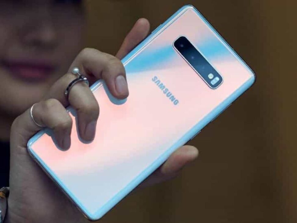 ¿Qué pasa si escribes #0# en tu teléfono Samsung? El menú secreto de diagnóstico que revela todo sobre tu dispositivo