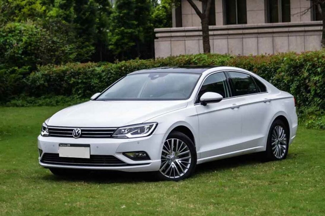 En el mercado de coches usados, pocos modelos representan tan bien el arquetipo de un verdadero sedan deportivo de Volkswagen como el Jetta de sexta generación con motor 2.0 TSI. Para el legó, es solo un sobrio sedán familiar. Para los entusiastas, es un "lobo con piel de cordero", un huérfano culto que representa la cima de una era de ingeniería de la marca, antes de la transición universal a la moderna plataforma MQB.