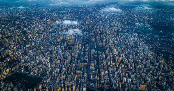 Quais os recordes dos estados Brasileiros? Descubra as singularidades de cada um em geografia, população, economia e cultura. Uma viagem pela diversidade do Brasil!