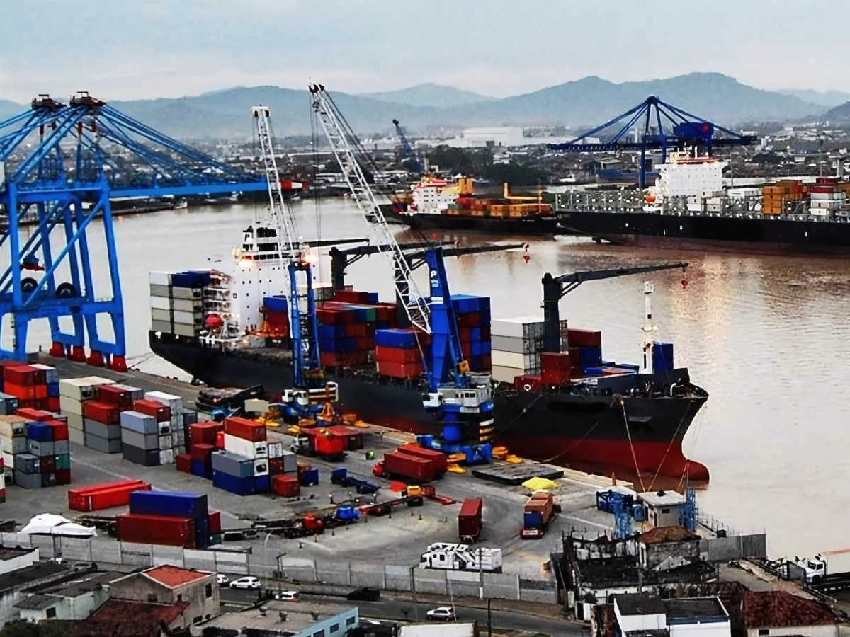 Medida provisória promete reestruturar o Porto de Itajaí e impulsionar a retomada da indústria naval no Brasil, com foco em geração de empregos e fortalecimento do comércio exterior.
