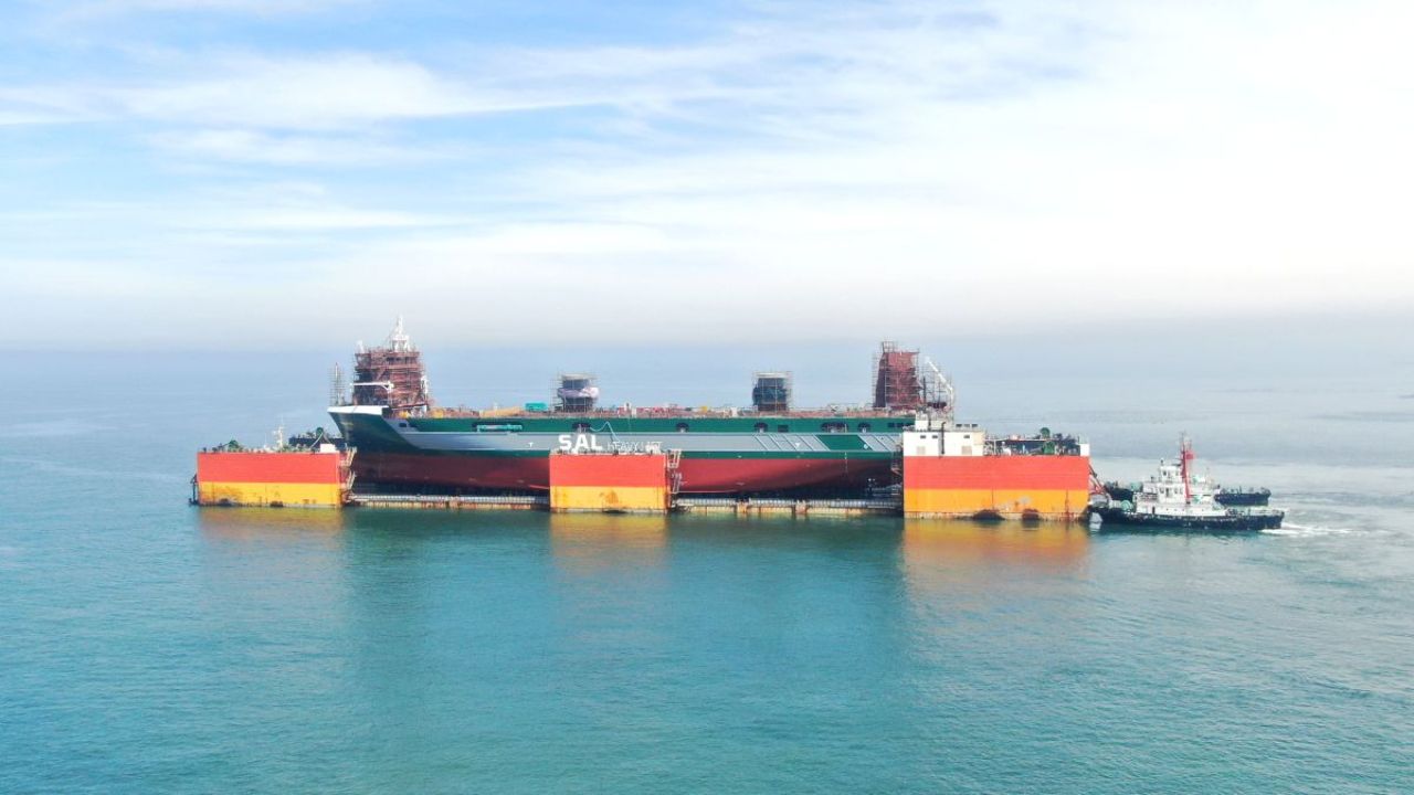 SAL Heavy Lift lança novo navio a metanol e reforça frota sustentável