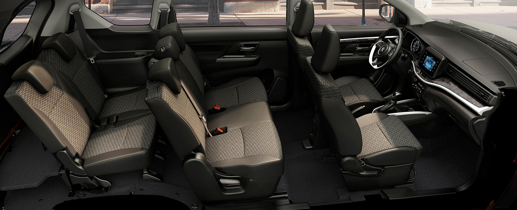 Suzuki lança SUV híbrido que faz 30 km por litro e custa cerca de R$ 80 mil, mas há um porém: só será vendido na Indonésia