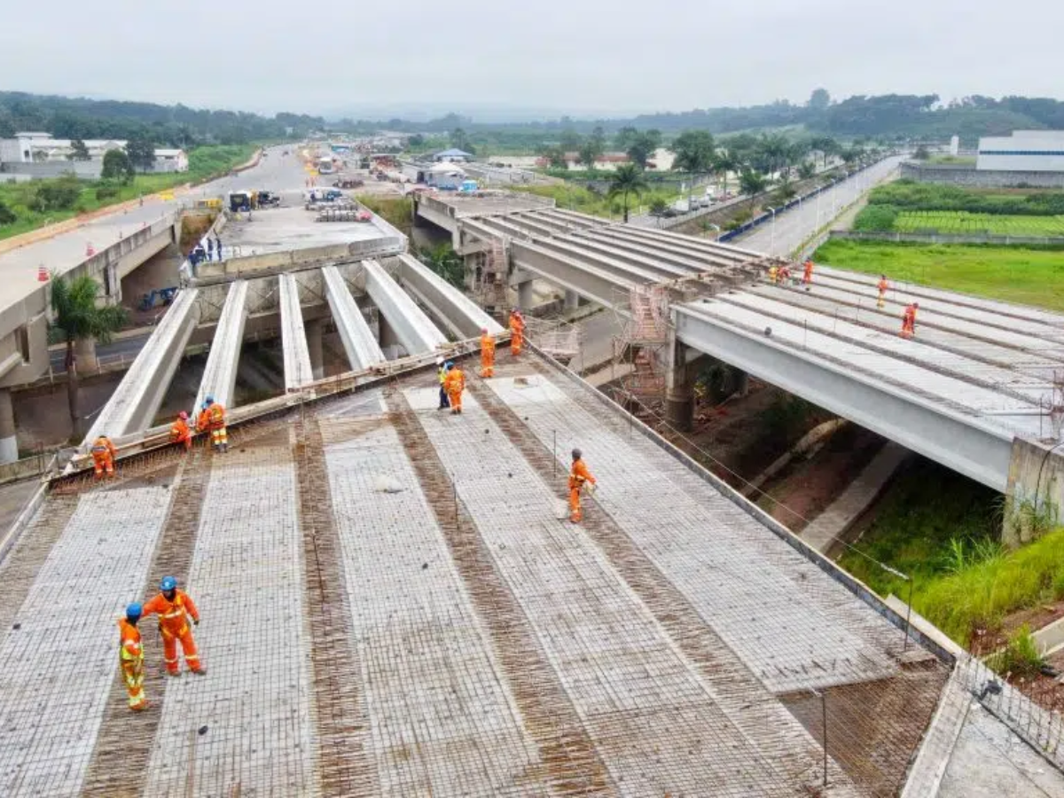 Consórcio Cantareira, formado por grandes construtoras, está com vagas de emprego abertas para profissionais para diversas funções em um dos maiores projetos de infraestrutura da Grande São Paulo.