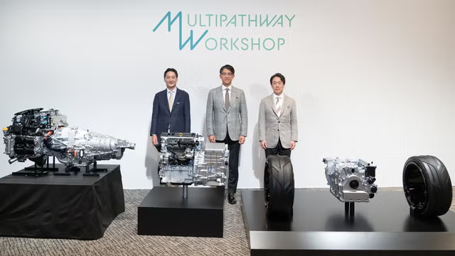 Toyota, Mazda y Subaru reinventan motores de combustión, mostrando que la electrificación total de los coches puede no ser el único camino. (Imagen: divulgação)