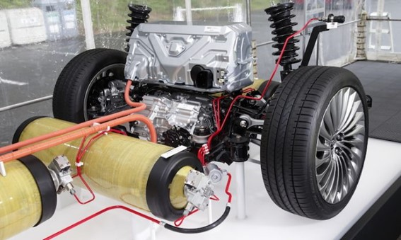 Motor Toyota - la empresa apuesta por un motor movido a hidrógeno extraído del agua y puede hacer que los coches eléctricos comunes sean cosa del pasado. (Imagen: divulgación)