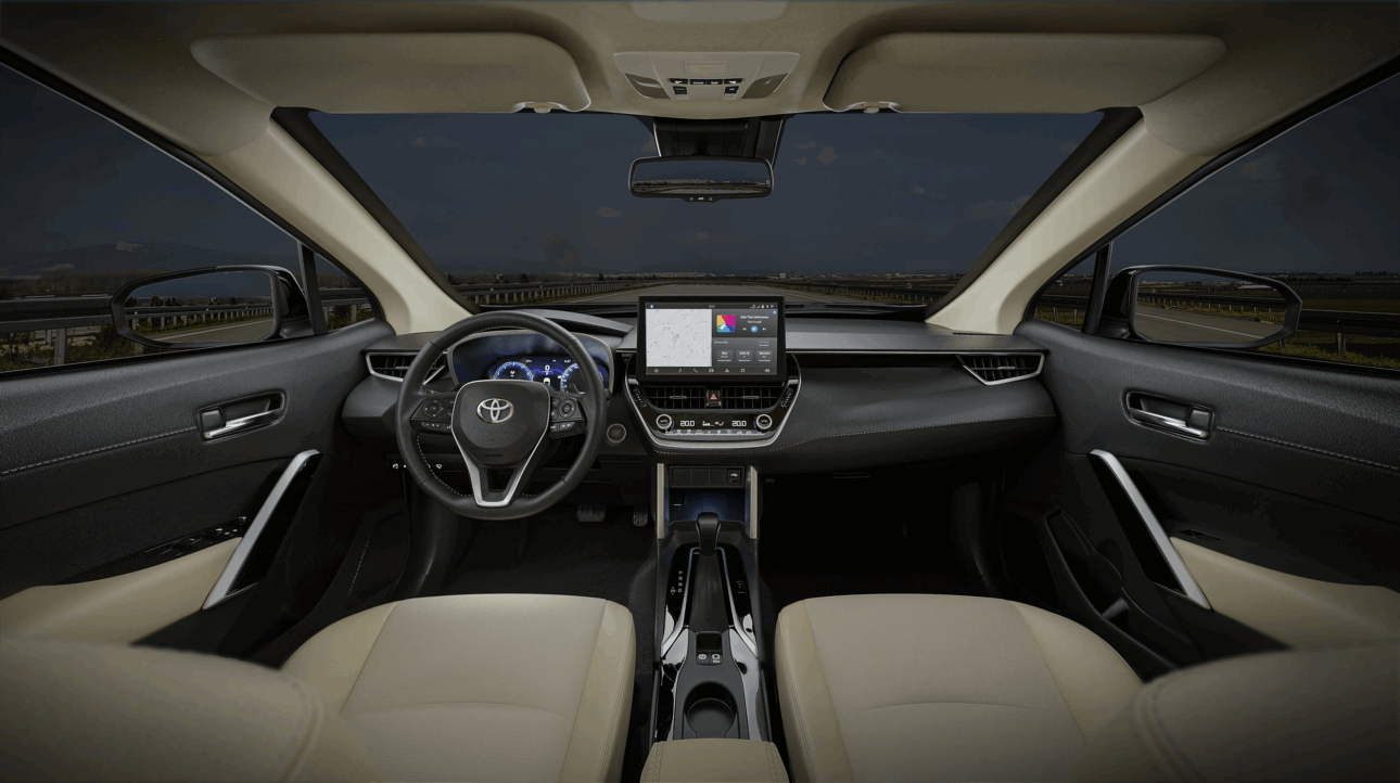 Corolla Cross XR 2025 vuelve con descuentos récord y tecnología de punta, buscando liderar mercado PcD contra Jeep Compass y VW Taos. (Imagen: divulgação)