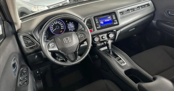 Veja 10 carros com fama de duráveis e manutenção confiável, segundo dados de mercado