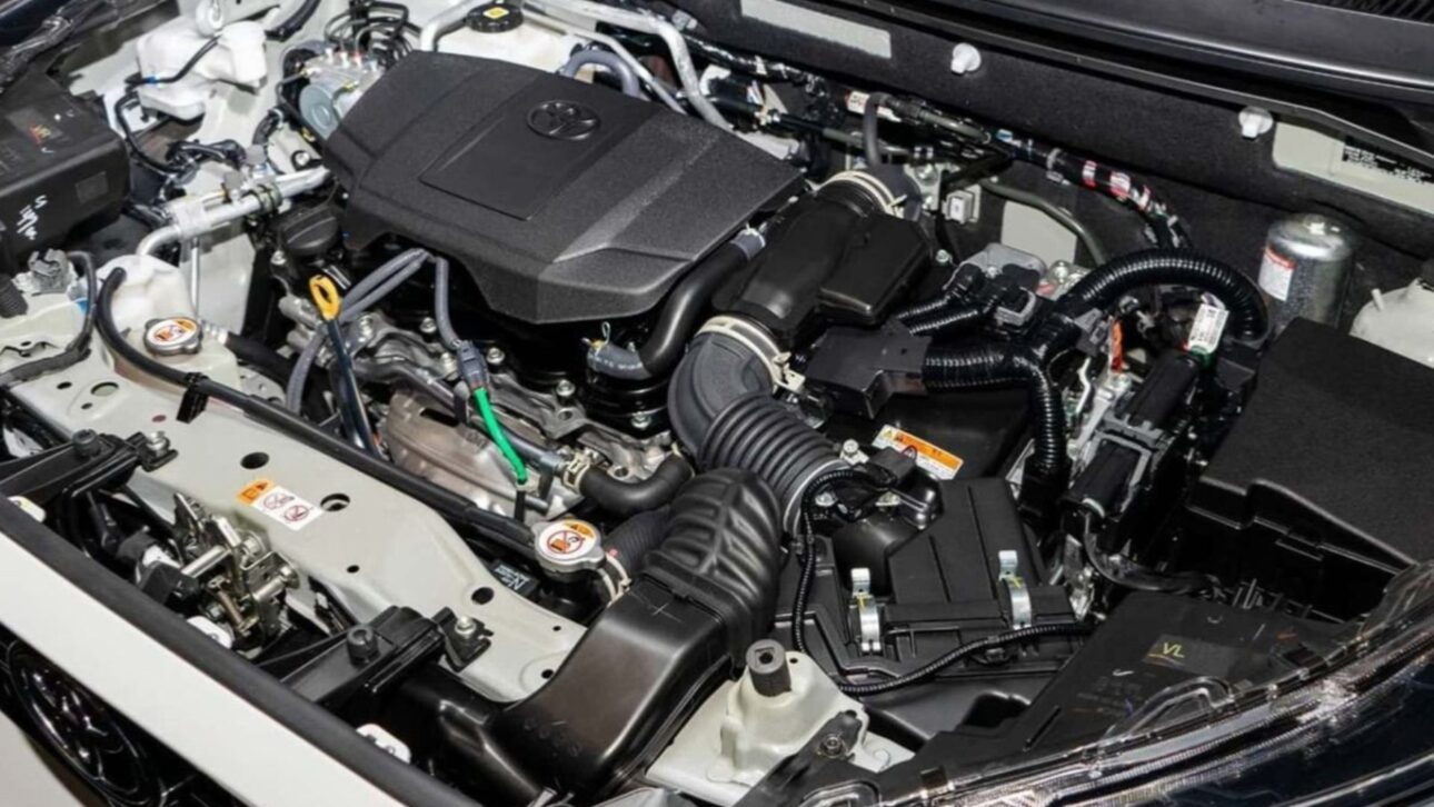 Motor híbrido flex do Toyota Yaris Cross, divulgado pela Toyota, integra tecnologia de eficiência energética ao SUV compacto. (Imagem: divulgação)