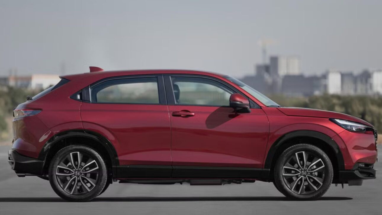 Conoce el nuevo Honda HR-V 2026: diseño actualizado, motor turbo eficiente y paquete tecnológico ampliado. Consulta versiones, precios y novedades.