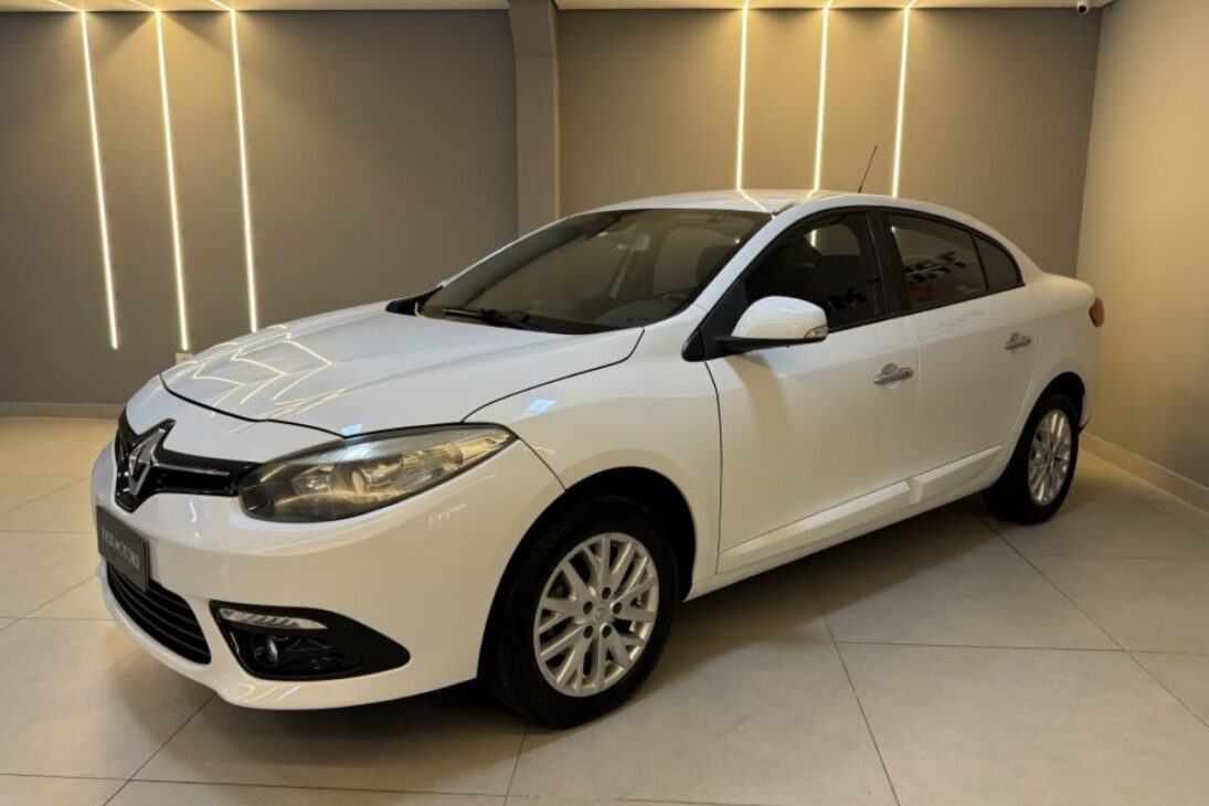 5 carros 2.0 inquebráveis que passam de 300 mil km e viraram queridinhos entre os usados