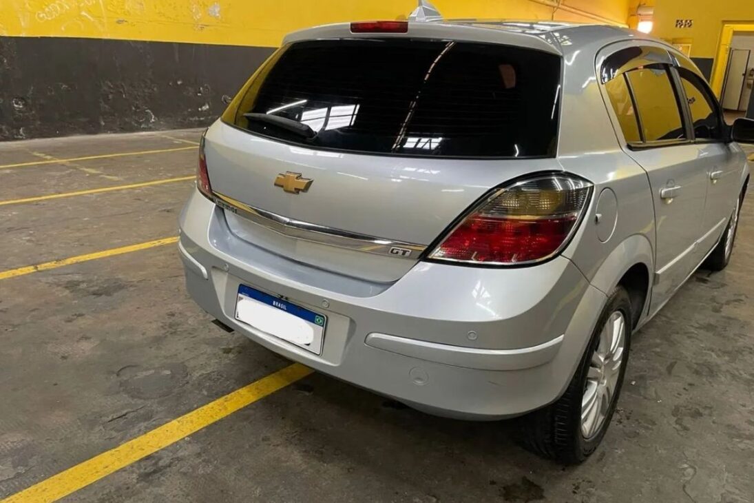 5 carros bons e baratos que todo entusiasta esperto conhece e quase não dão problema