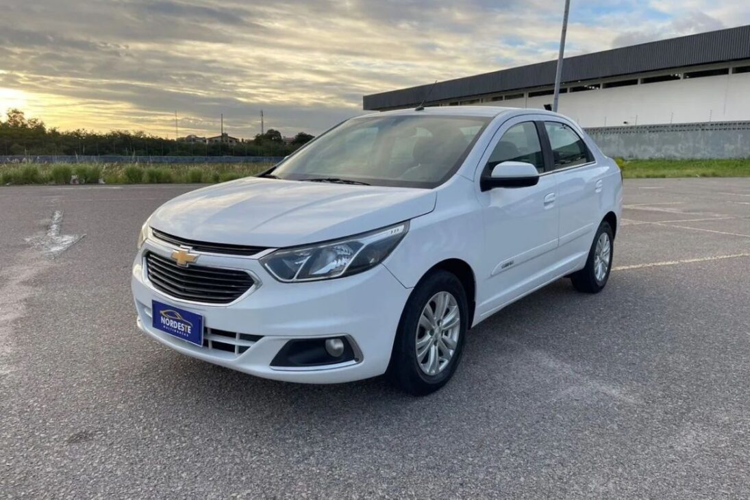 5 coches que están siendo ignorados y cuestan entre R$ 36 mil y R$ 78 mil en el mercado de usados