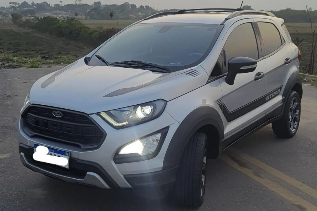 5 coches que están siendo ignorados y cuestan entre R$ 36 mil y R$ 78 mil en el mercado de usados