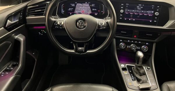 5 Carros Subestimados com Boa Durabilidade que São Melhores que os Líderes de Vendas