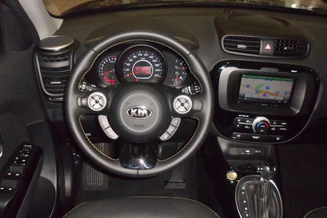 5 carros usados com manutenção simples e bom custo-benefício em 2025