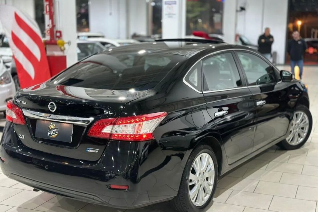 5 coches usados confiables y baratos en 2025 para escapar de los precios abusivos