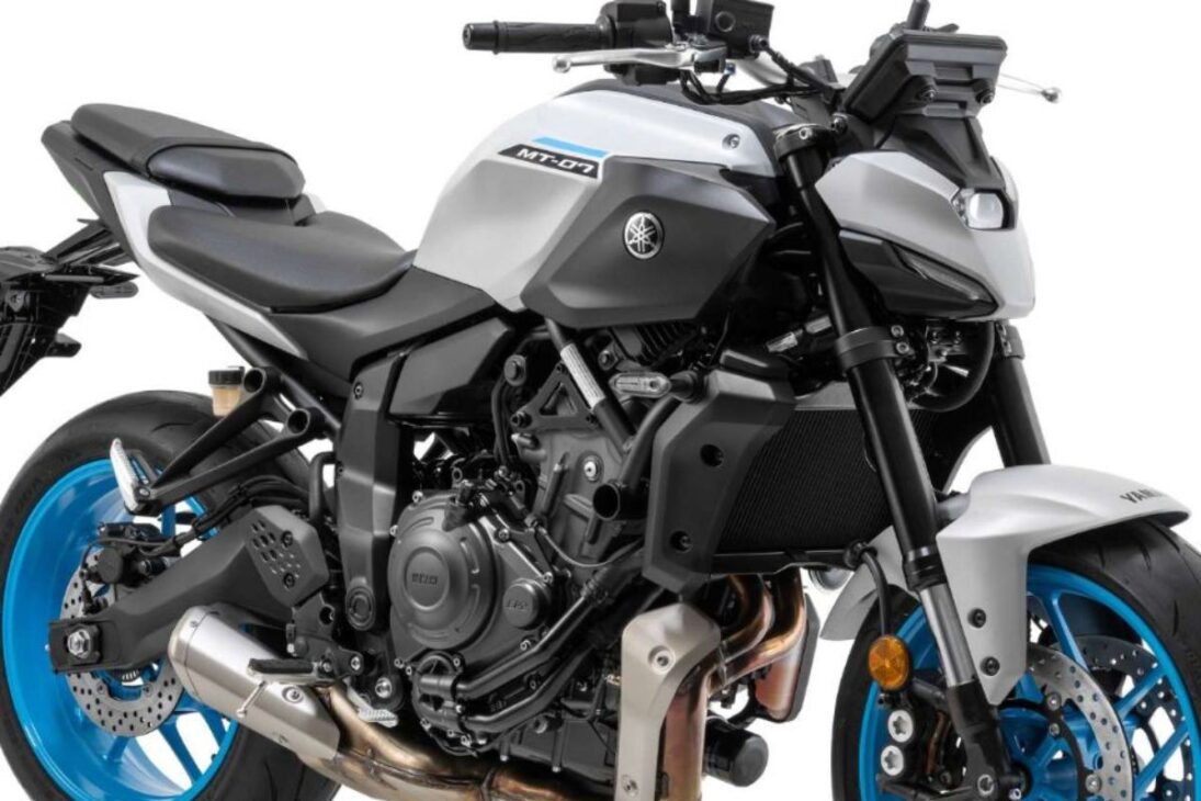La Yamaha MT-07 2026 tiene 73,4 caballos de potencia en su motor de 689cc y cuesta R$ 57.990