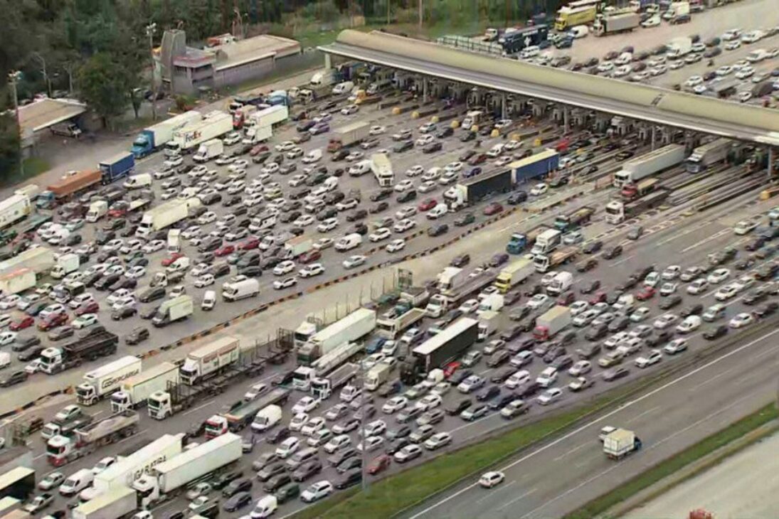 La ciudad brasileña con la mayor flota de vehículos tiene 9,5 millones de carros y motos, supera 14 estados sumados y vive en congestión