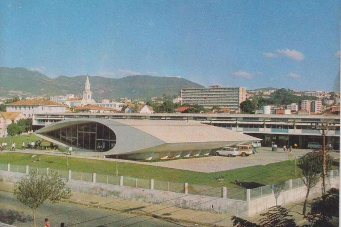 La escuela de Getúlio y Dilma vota el modelo cívico-militar en BH, siendo una de las 700 escuelas en la mira del gobierno de Minas
