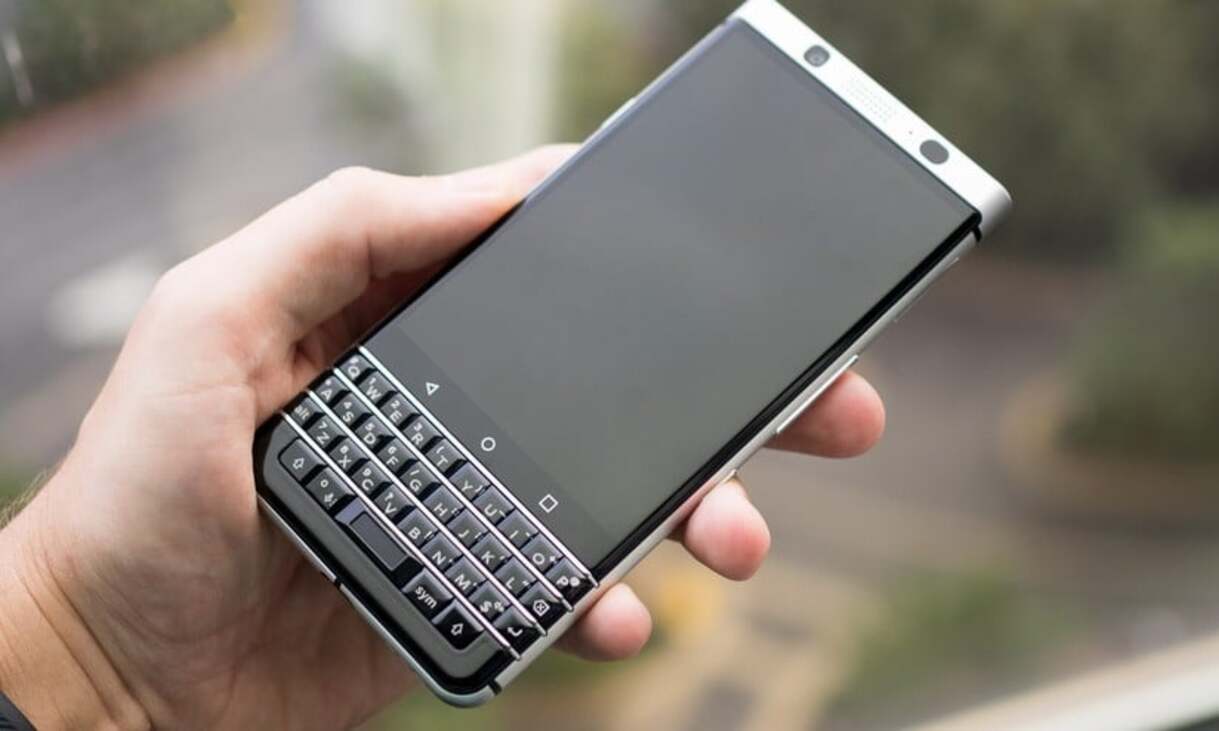 Saiba mais do possível retorno! Será que o novo dispositivo da Clicks Technology pode finalmente reviver o BlackBerry?