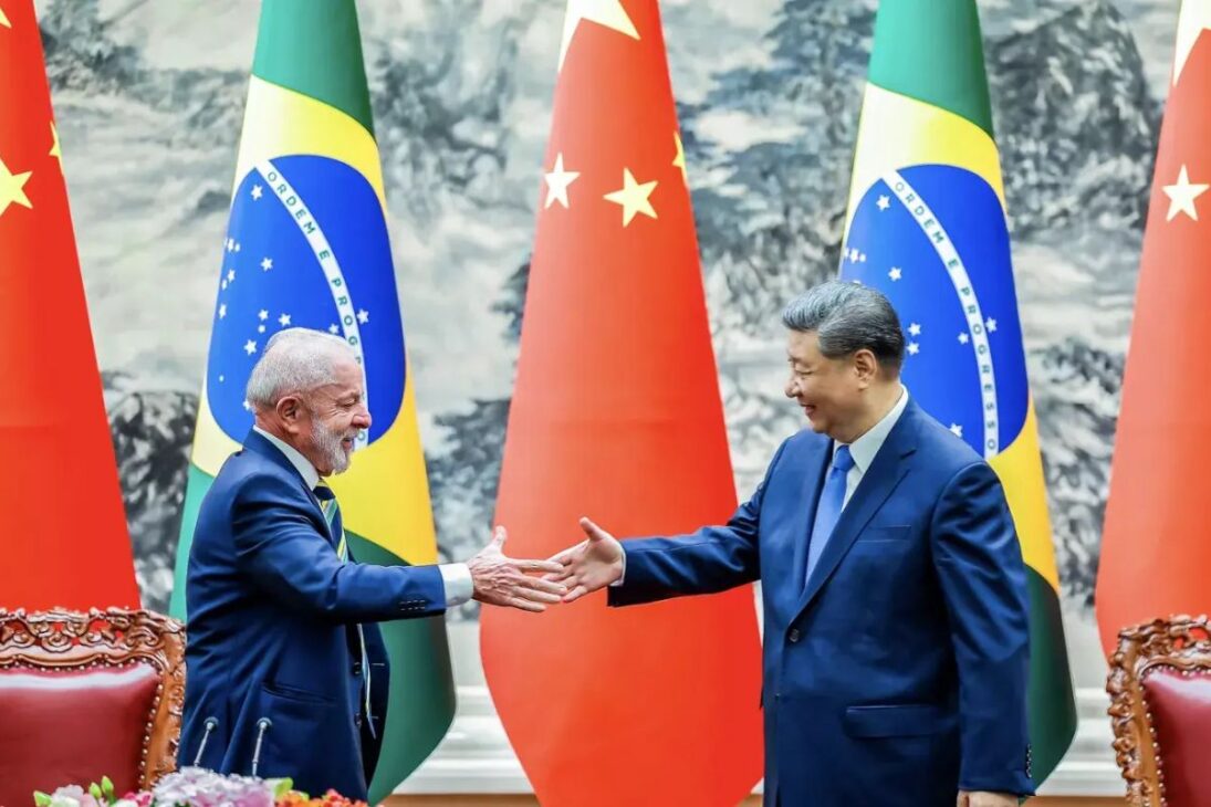 Brasil desafía a los EUA y apuesta en tarjetas inteligentes de China para eludir el dólar