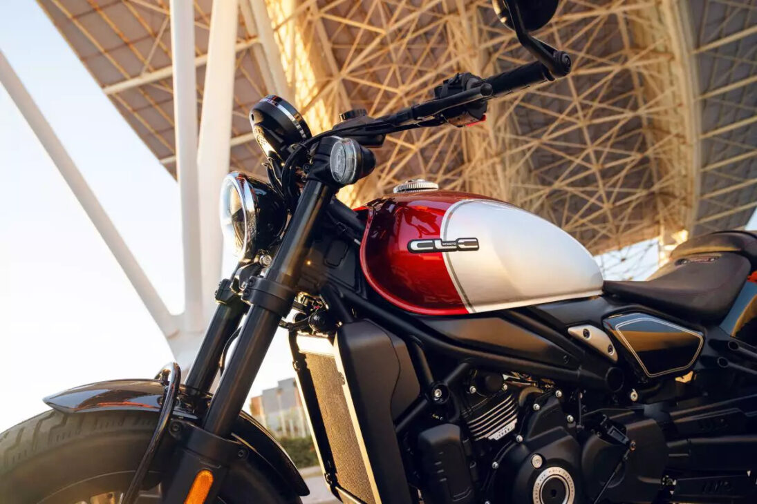 Nueva moto custom de CFMoto confirmada para Brasil: 450CL-C llega con motor bicilíndrico de 450cc