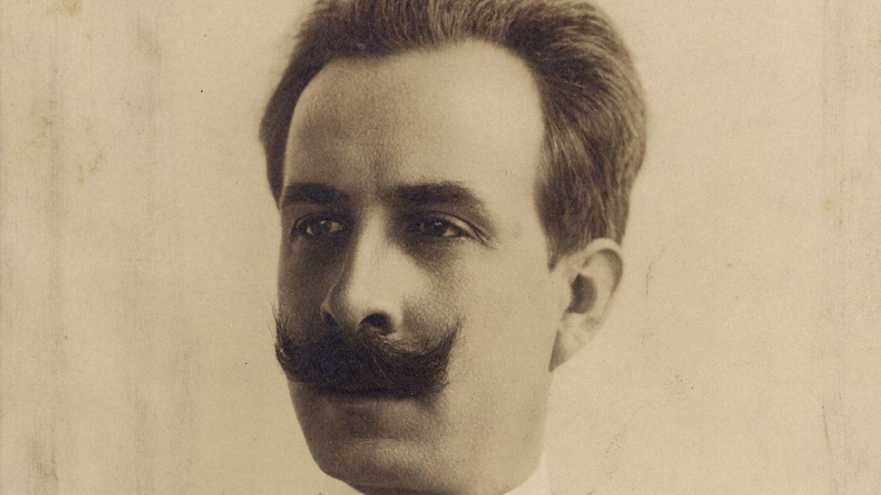 Descubra a história de Carlos Chagas, cientista brasileiro indicado ao Nobel por identificar sozinho todos os elementos da Doença de Chagas. Veja seu legado para a saúde pública.