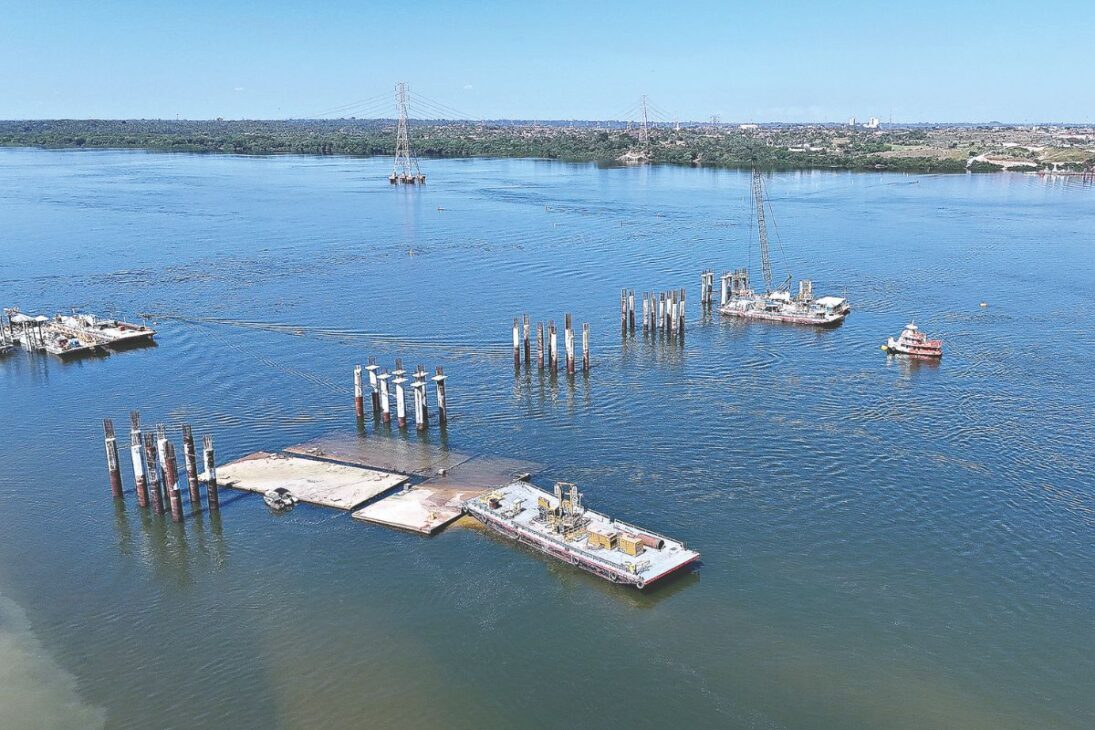 Este puente tiene 2,3 km, costó R$ 4,1 mil millones y soportará los trenes más pesados 