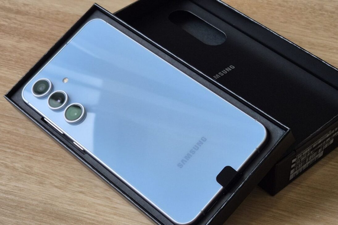 Galaxy S24 FE: cuándo vale la pena comprar y qué observar en el precio en 2025