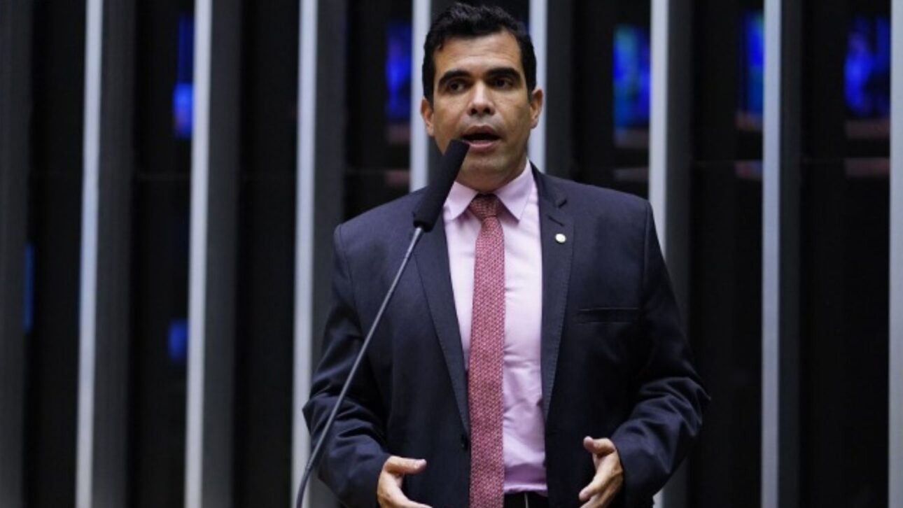Deputado Ricardo Ayres (Republicanos-TO), relator do Projeto de Lei 25/24. (Imagem/ reprodução)