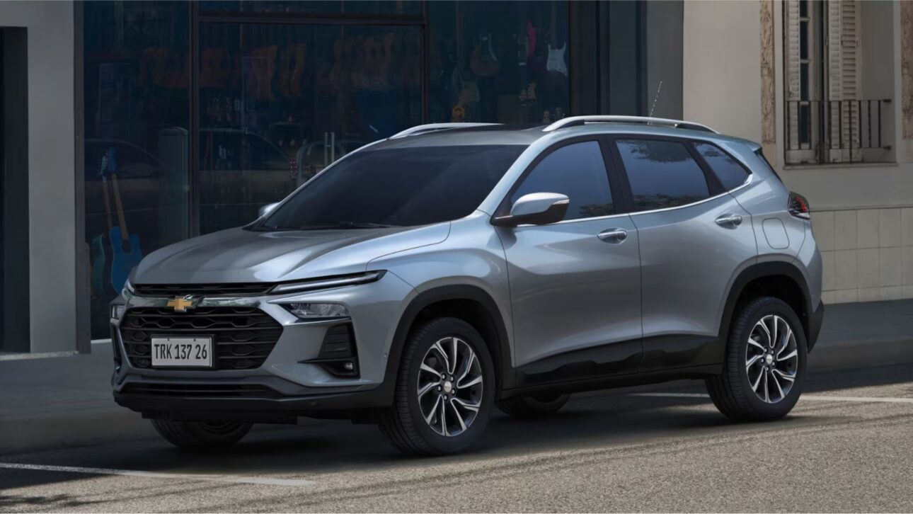 Chevrolet Tracker 2026 Llega Con Motor Recalibrado, Menos Potencia, Nuevo Visual Y Economía Récord Para Eludir Impuesto Y Mantener Precio Competitivo.