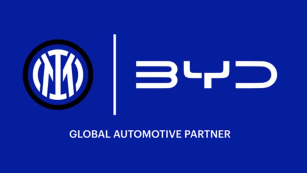 BYD firma parceria inédita com a Inter de Milão, amplia presença no futebol e foca na mobilidade sustentável. Saiba o impacto no Brasil.