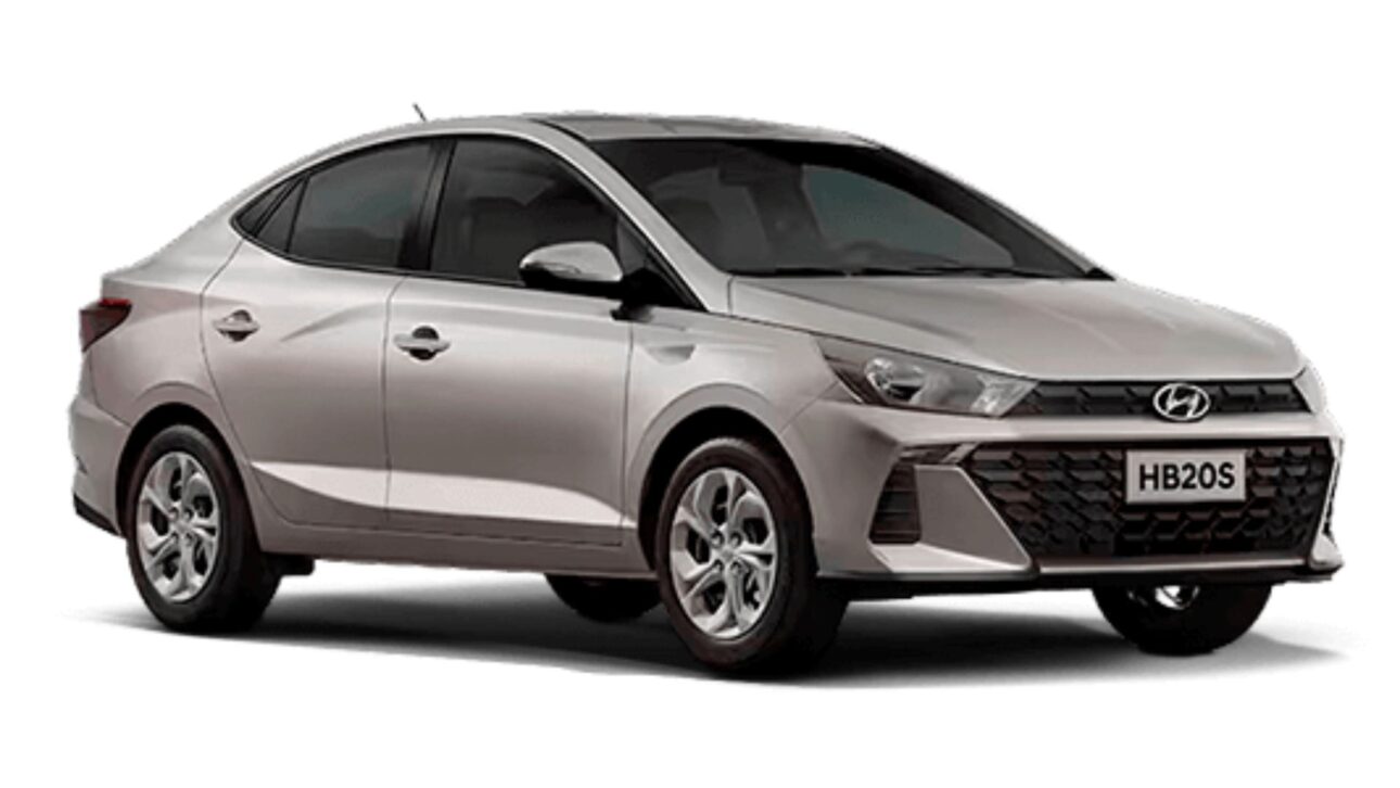 Hyundai HB20S Comfort Plus 1.0 TGDI 2024 une motor turbo y central multimedia entre los mejores sedanes automáticos del mercado. (Imagen: divulgación)