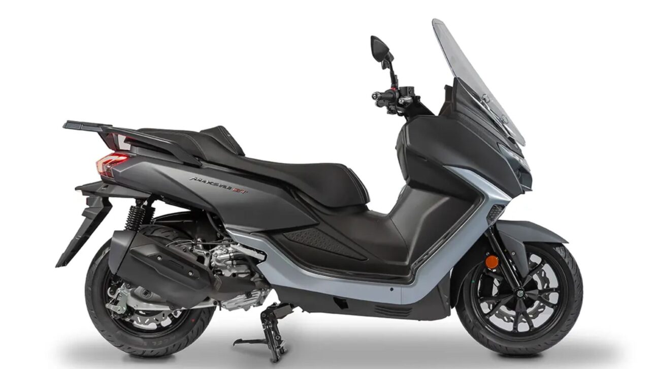 Nueva Dafra Maxsym 400 GT 2026 Alía Autonomía de 360 km, ABS, Control de Tracción y Motor 400 cc por Menos de R$ 40 mil. Confira Detalles.