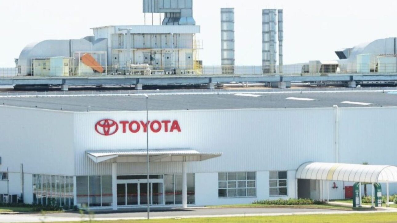 Toyota confirma cierre de la fábrica de Indaiatuba tras 27 años. Producción del Corolla será trasladada y nuevos modelos llegarán a Brasil.