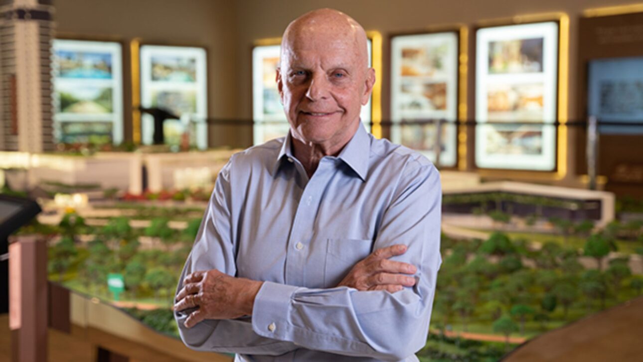 Adalberto Bueno Netto, líder da construtora Bueno Netto. Para ele, hoje a falta de profissionais é o principal gargalo do setor de construção civil. (Imagem: divulgação)