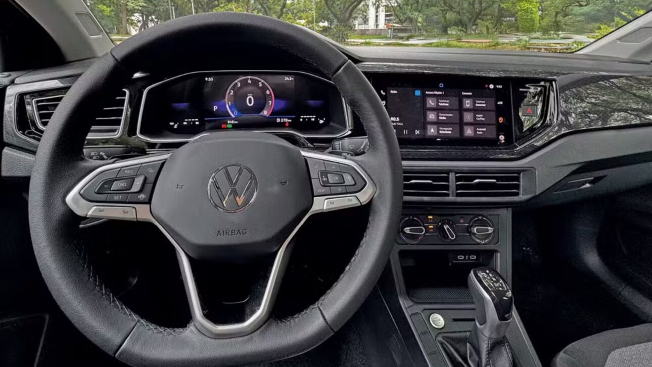Volkswagen Polo 2026 llega a Brasil con motor turbo, panel digital y descuento de IPI en doble. Consulta versiones, precios y consumo actualizado. (Imagen: autoesporte)