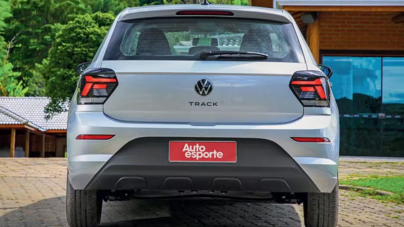 Volkswagen Polo 2026 llega a Brasil con motor turbo, panel digital y descuento de IPI en doble. Consulta versiones, precios y consumo actualizado. (Imagen: autoesporte)