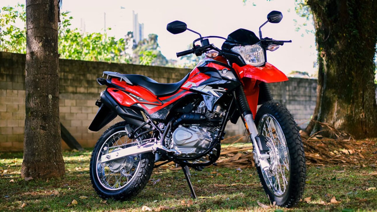 La Nueva Haojue NK150 Ofrece Hasta 560 Km De Autonomía, Pantalla Digital, Frenos CBS Y Precio Competitivo Para Motos Trail En Brasil.