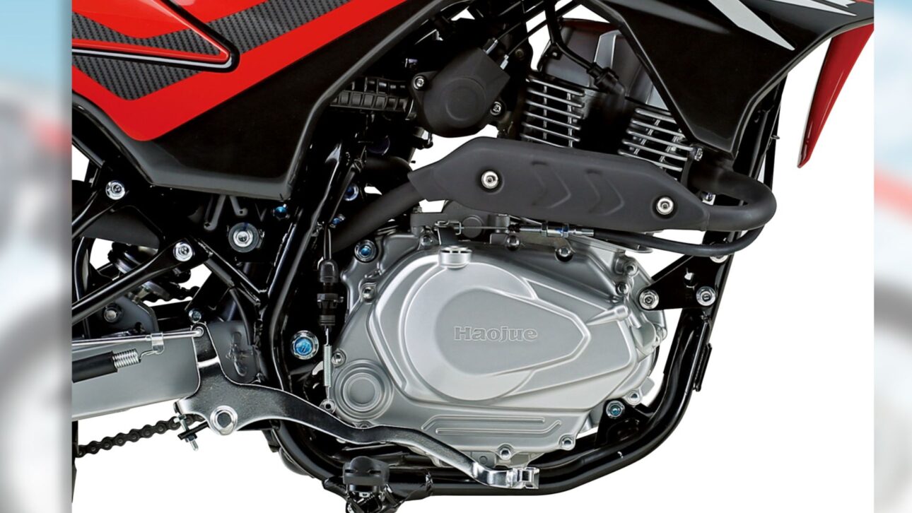 La Nueva Haojue NK150 Ofrece Hasta 560 Km De Autonomía, Pantalla Digital, Frenos CBS Y Precio Competitivo Para Motos Trail En Brasil.